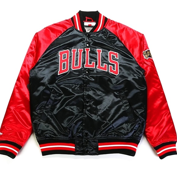 Mitchell & Ness Other - Chicago Bulls Tough Season Satin Jacket M&Ness